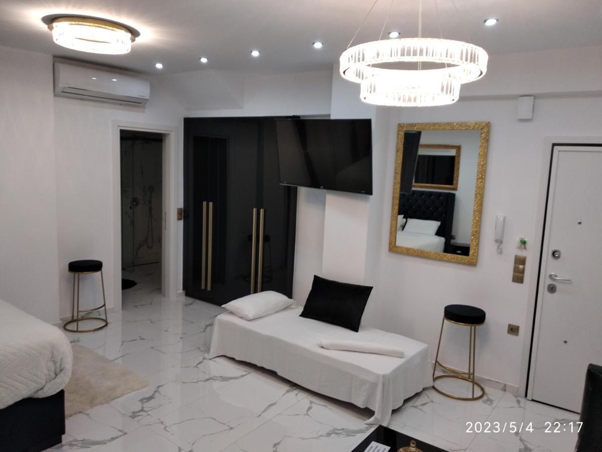 Despina'S Palace Apt Downtown イラクリオン エクステリア 写真